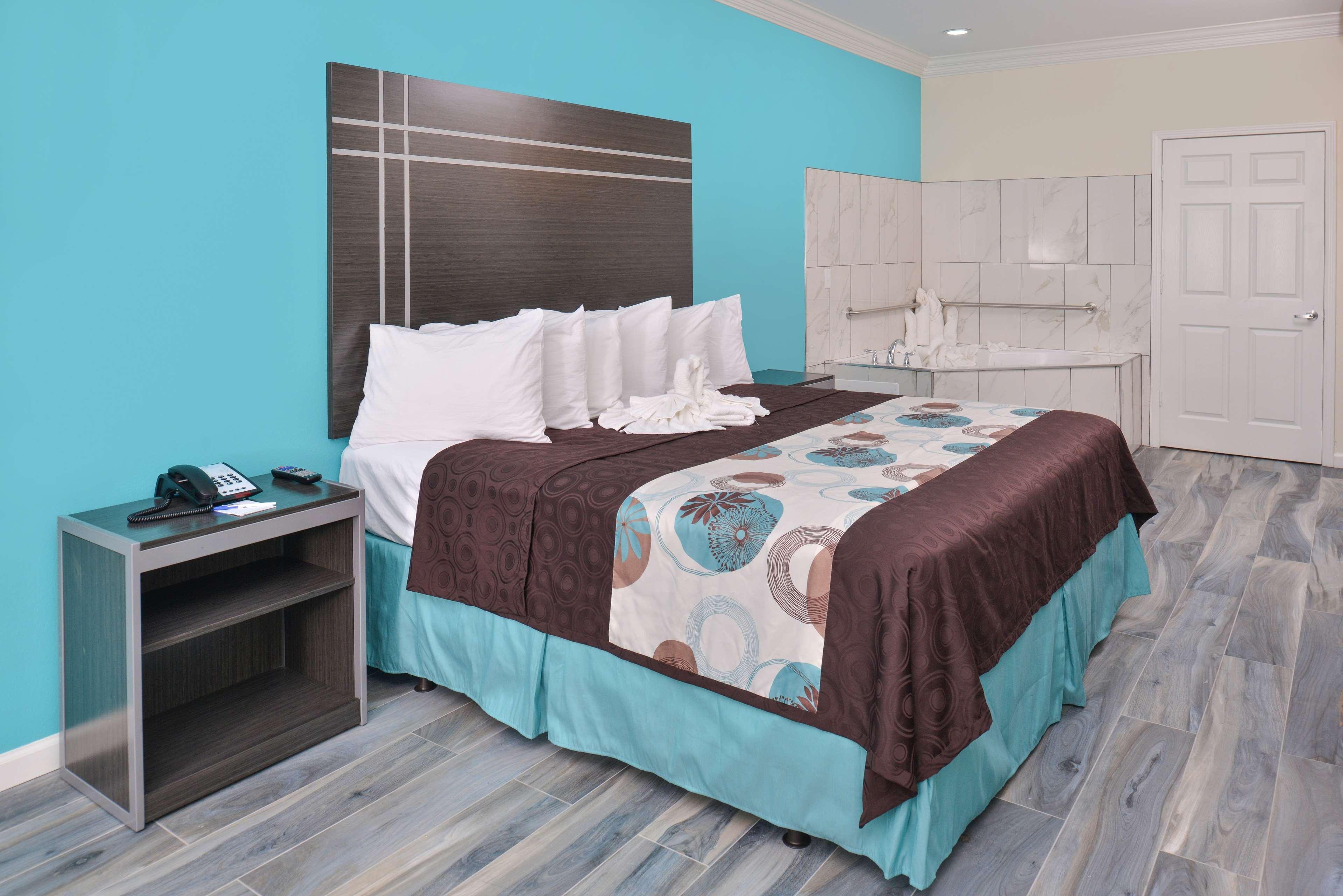 Americas Value Inn&suites - Houston/hwy 6&westpark Inn Mission Bend