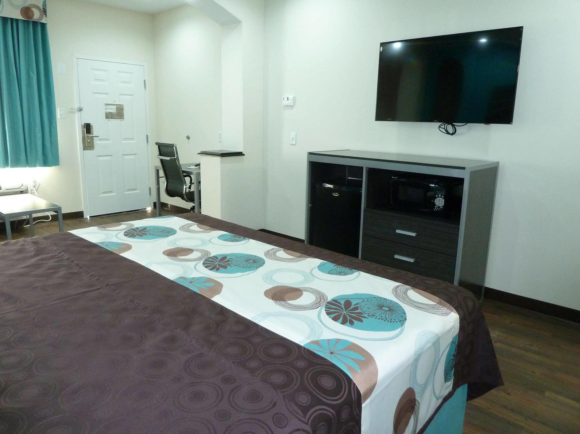 Americas Value Inn&suites - Houston/hwy 6&westpark